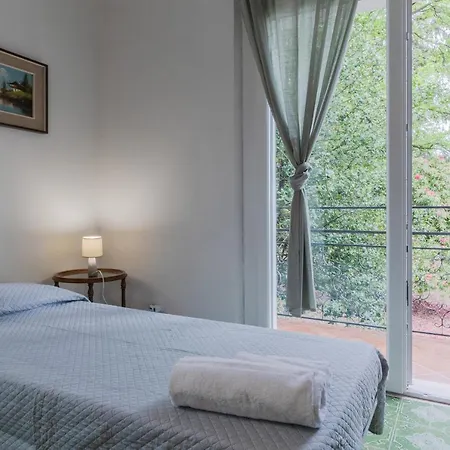 Val Di Vara Garden House Дом отдыха